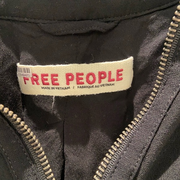 BLACK FREE PEOPLE JACKET BALOON SLEEVE TOP ✨ - Picture 3 of 8